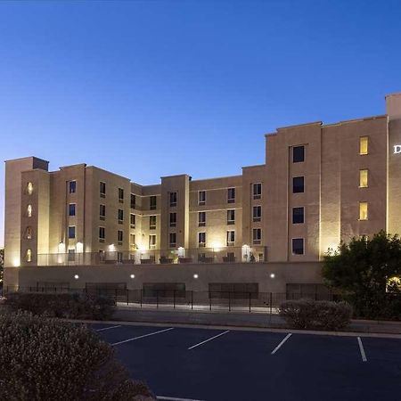 Doubletree By Hilton Las Vegas East Flamingo Exterior photo