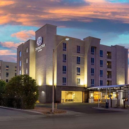 Doubletree By Hilton Las Vegas East Flamingo Exterior photo