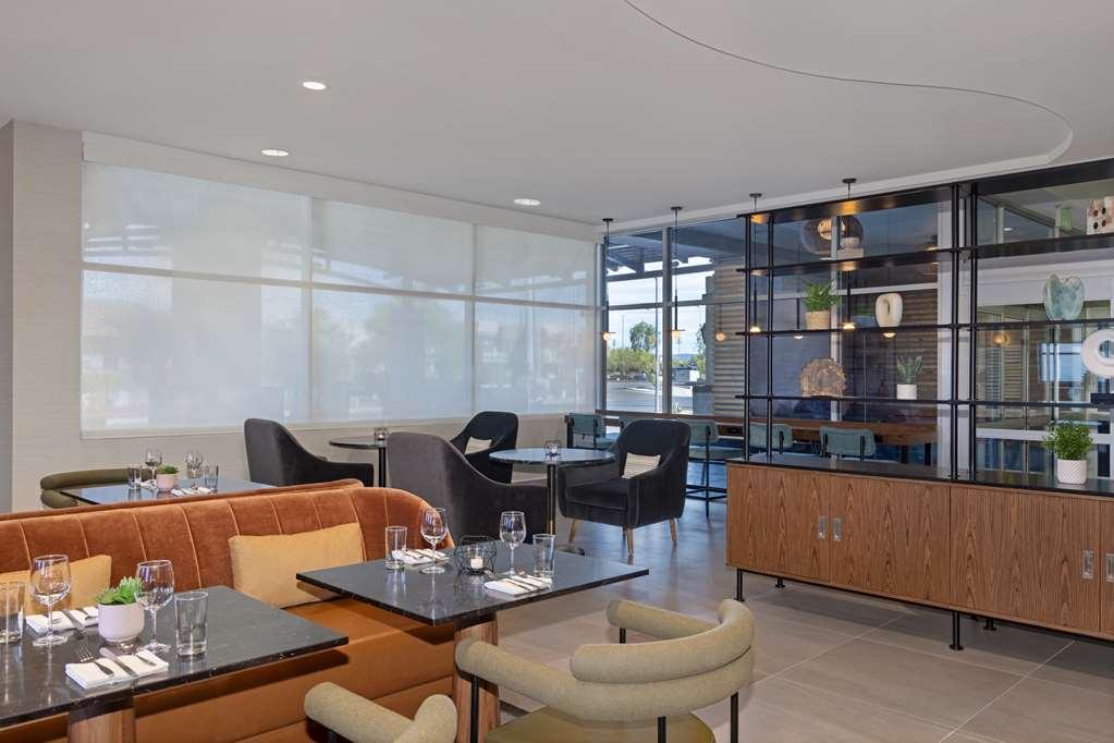 Doubletree By Hilton Las Vegas East Flamingo Restaurant photo